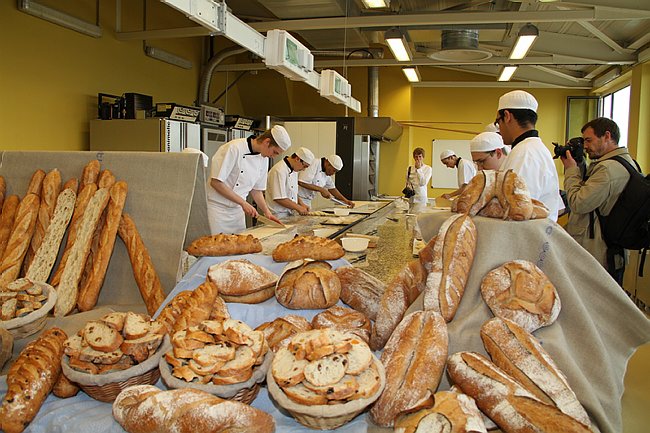 CM93-29.04.2010--180