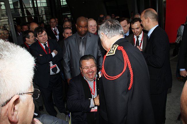 CM93-29.04.2010--029