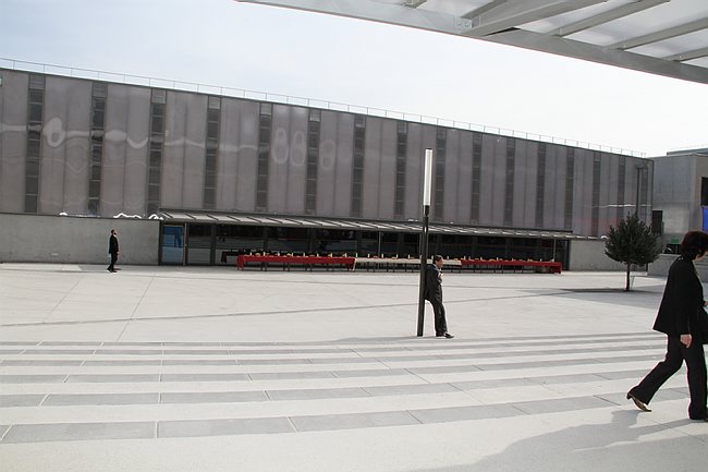 CM93-29.04.2010--003