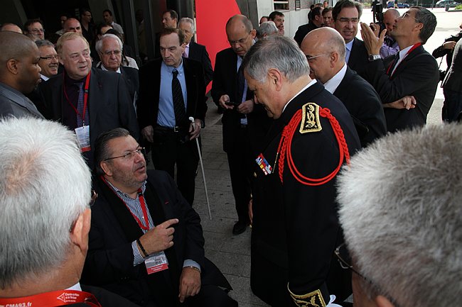 CM93-29.04.2010--032