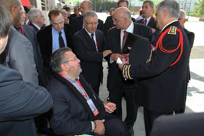 CM93-29.04.2010--035