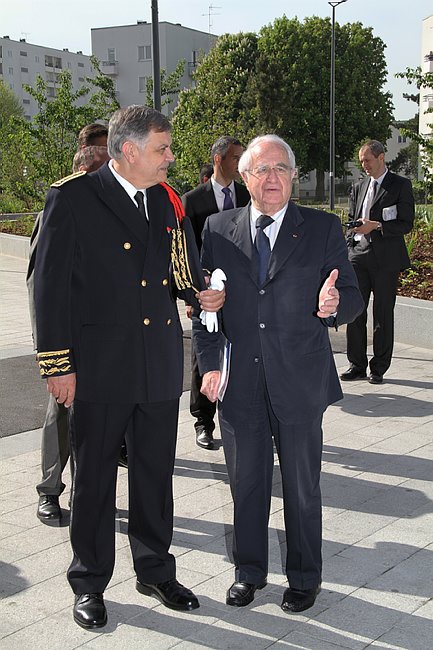 CM93-29.04.2010--059