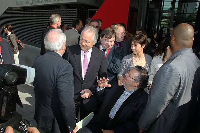 CM93-29.04.2010--064