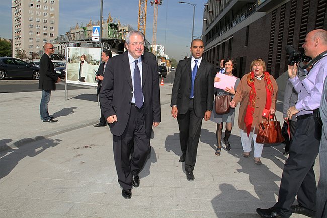 CM93-29.04.2010--068