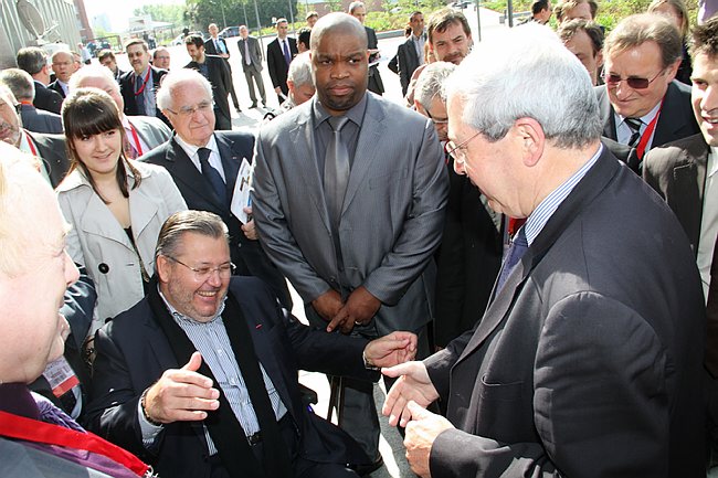 CM93-29.04.2010--069