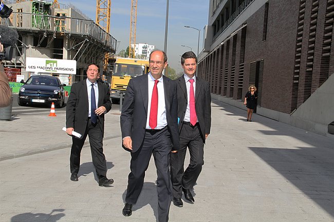 CM93-29.04.2010--077