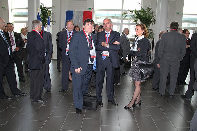 CM93-29.04.2010--009