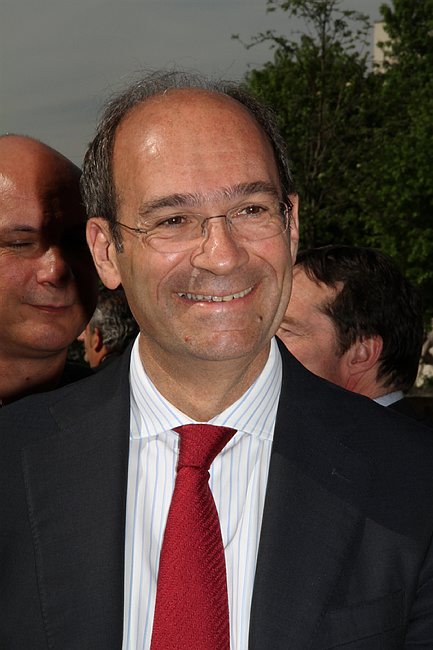 CM93-29.04.2010--097