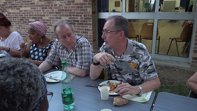 00000.00_57_25_27.Still054