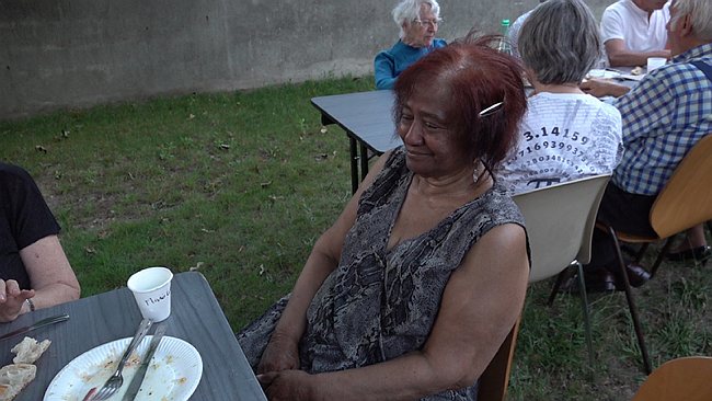 00000.01_00_14_33.Still074