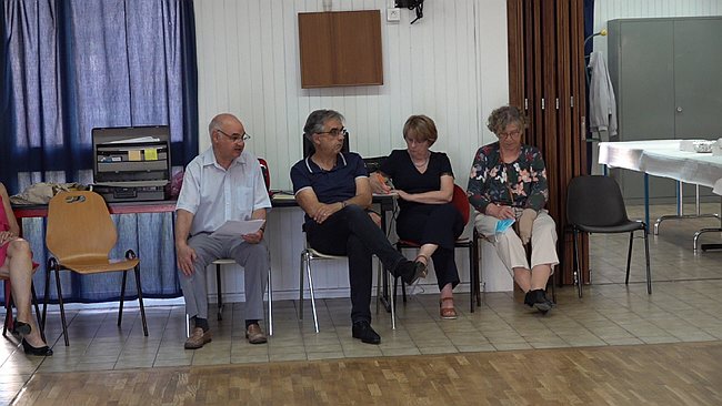 00000.00_05_58_38.Still010