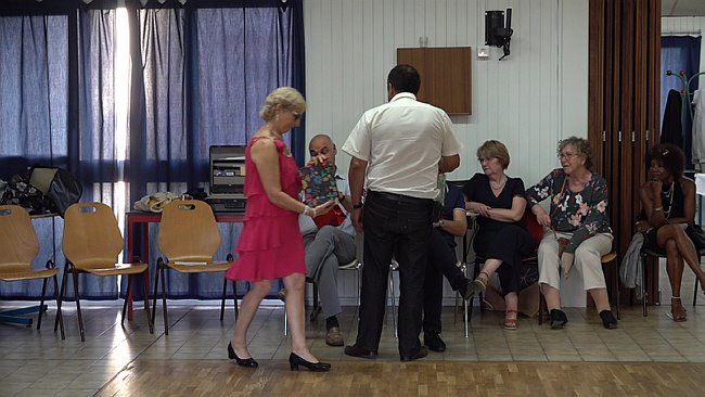 00000.00_42_37_06.Still031