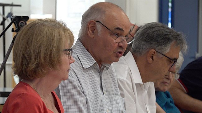 00000.00_01_59_39.Still003