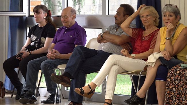 00000.00_04_44_16.Still008