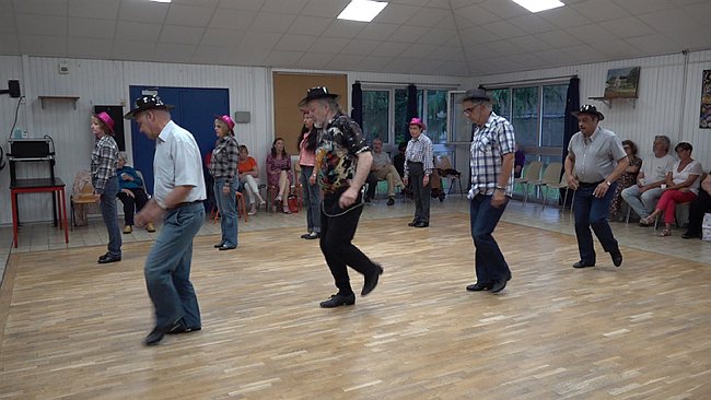 00000.00_32_49_17.Still094