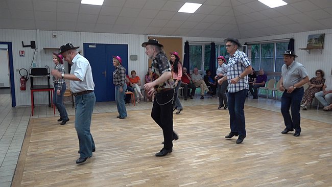 00000.00_33_32_10.Still097