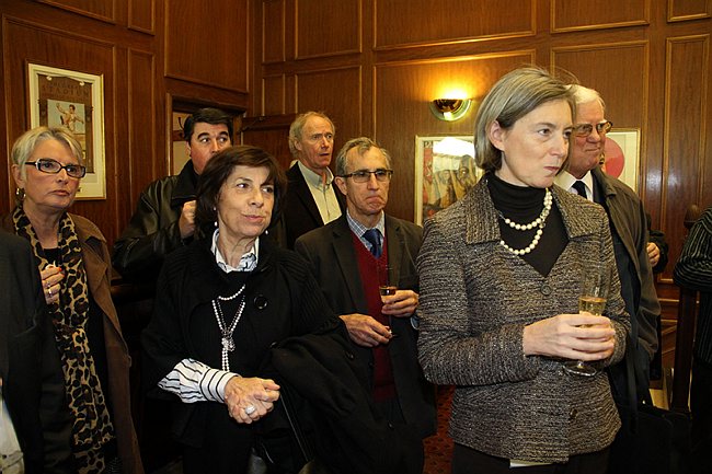 RSI-CA-12.12.2011--026